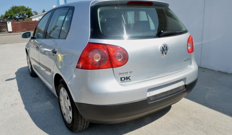 VW Golf V 1,6 FSi Comfortline 5d full
