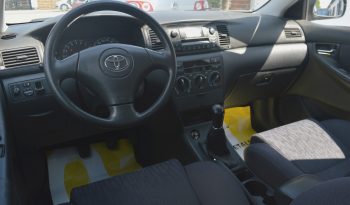 Toyota Corolla 1,6 VVT-i Terra 5d full