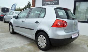 VW Golf V 1,6 FSi Trendline 5d full
