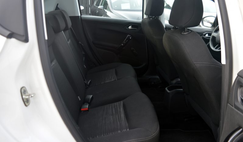 Peugeot 208 1,0 VTi Active 5d full