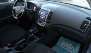 Hyundai i30 1,6 CRDi 90 Eco 5d full