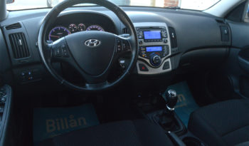 Hyundai i30 1,6 CRDi 90 Eco 5d full