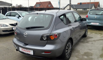 Mazda 3 2,0 4d full
