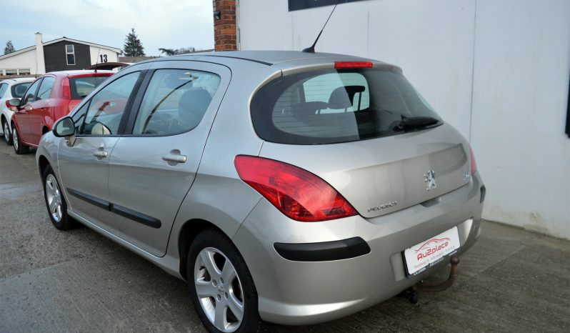 Peugeot 308 1,6 VTi Premium 5d full