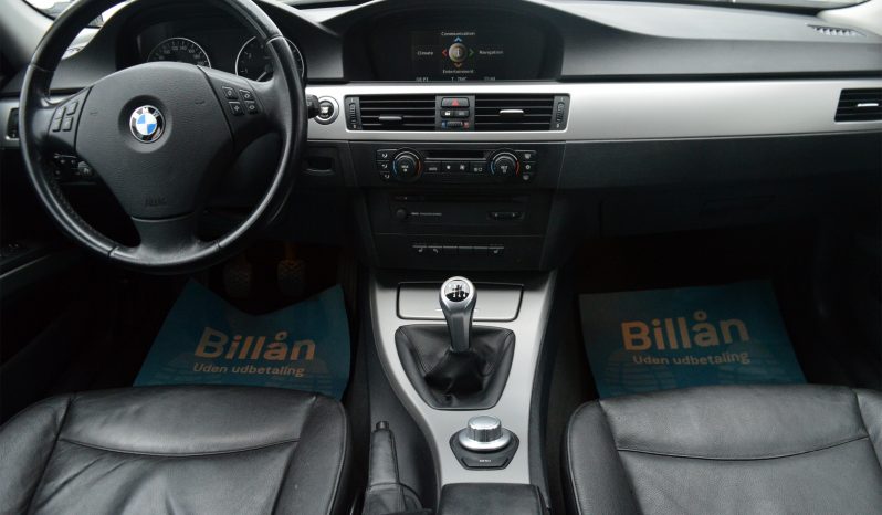 BMW 318i 2,0 Touring 5d full
