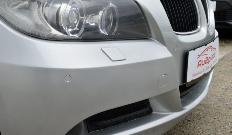 BMW 318i 2,0 Touring 5d full
