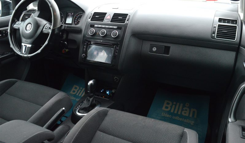 VW Touran 2,0 TDi 140 H. DSG BMT 7prs full