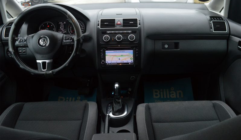 VW Touran 2,0 TDi 140 H. DSG BMT 7prs full