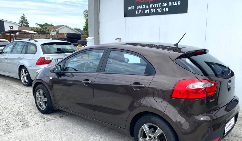 Kia Rio 1,4 CVVT Active 5d full