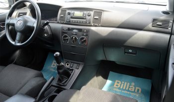Toyota Corolla 1,6 Terra 5d full