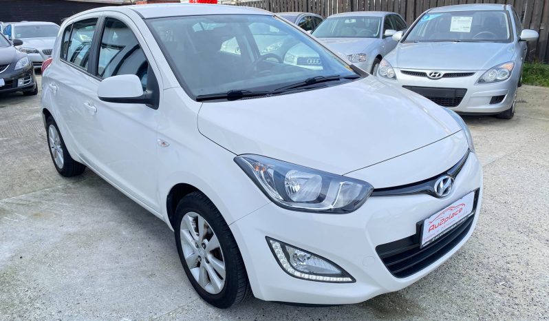 Hyundai i20 1,25 Classic XTR 5d full