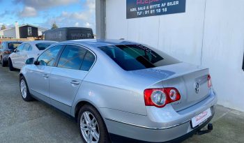 VW Passat 2,0 TDi 140 Highline DSG 4d full