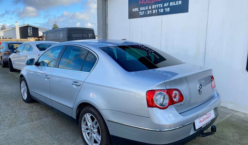 VW Passat 2,0 TDi 140 Highline DSG 4d full