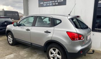 Nissan Qashqai 1,6 Visia 5d full