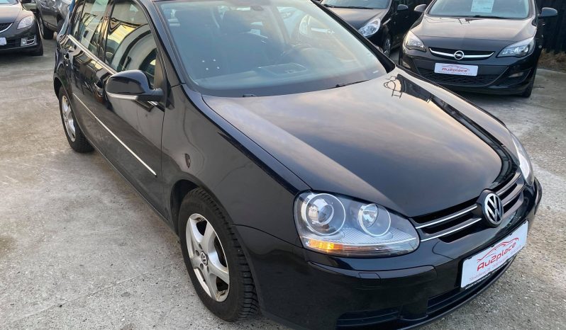 VW Golf V 1,4 TSi 140 Com 5d full