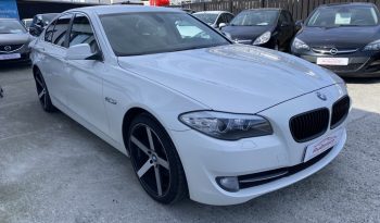 BMW 520d 2,0 aut. 4d full