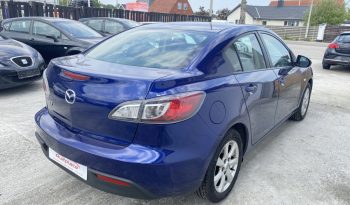 Mazda 3 1,6 Premium 4d full