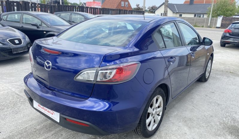 Mazda 3 1,6 Premium 4d full