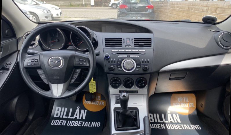 Mazda 3 1,6 Premium 4d full