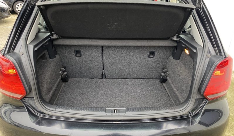 VW Polo 1,2 TSi 90 Com 5d full