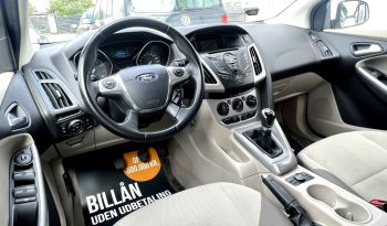 Ford Focus 1,6 5d full