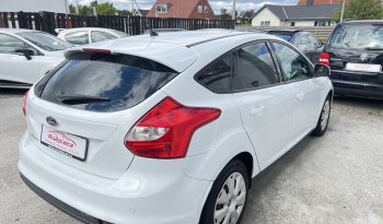 Ford Focus 1,6 5d full