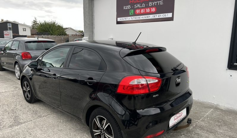 Kia Rio 1,2 CVVT Comfort 5d full