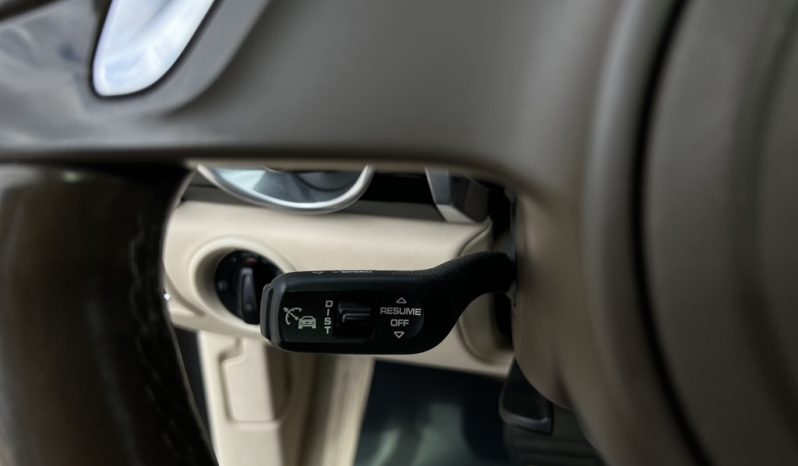 Porsche Cayenne 3,0D full