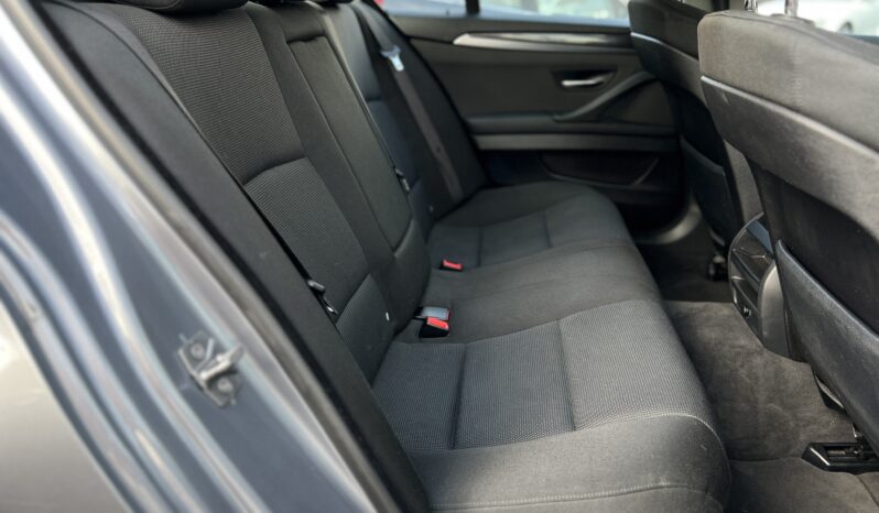 BMW 520d 2,0 aut. 4d full